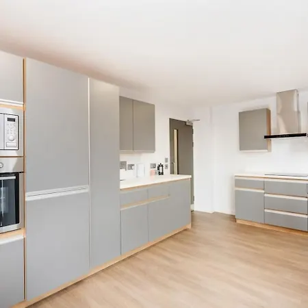 For Students Only Zinc Quarter In * Bristol