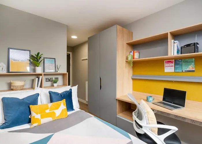 For Students Only Zinc Quarter In Bristol